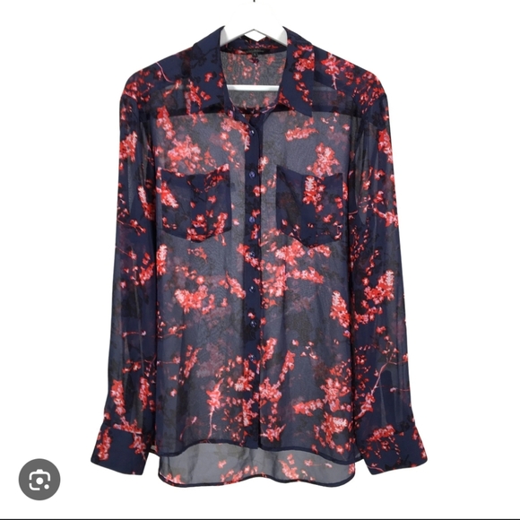 262-Guess Floral Navy and Red Women's Top - Picture 1 of 5